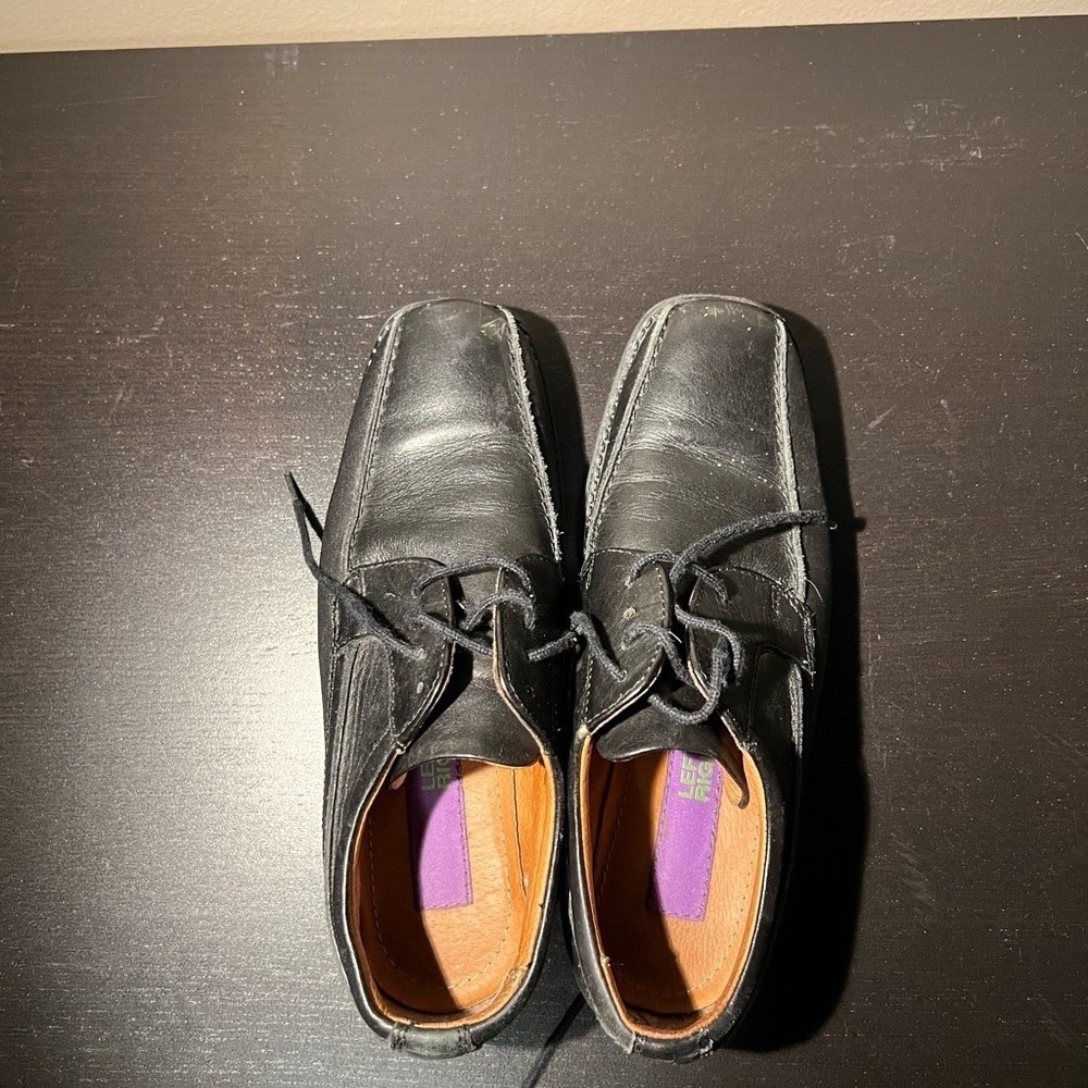 Left & Right Black Leather Classic Dress Shoes – Size 37.5EU - Picture 5 of 7